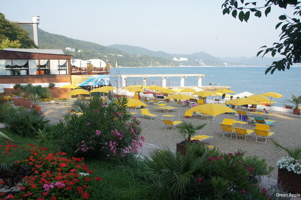 Гостиница Green Apple Небуг-103