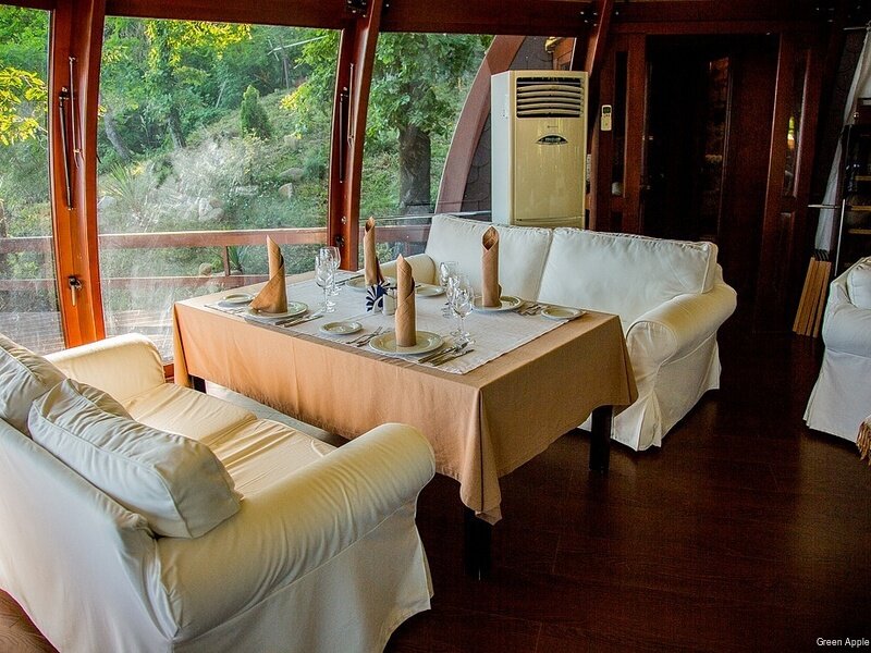 Гостиница Green Apple Небуг