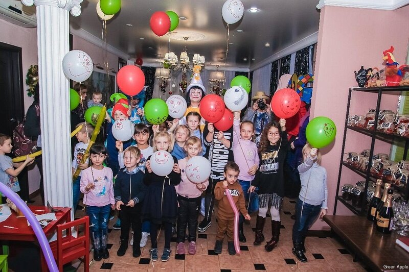 Гостиница Green Apple Небуг-160