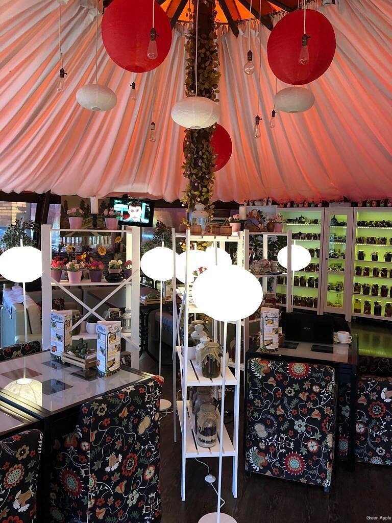 Гостиница Green Apple Небуг-77