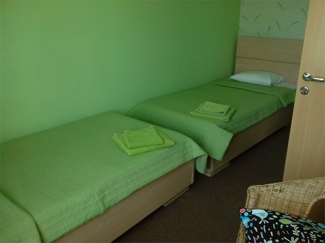 Гостиница Green Apple Небуг