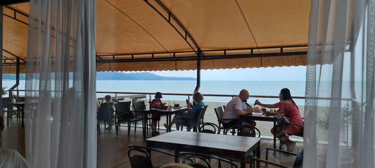 Гостиница Green Apple Небуг-154