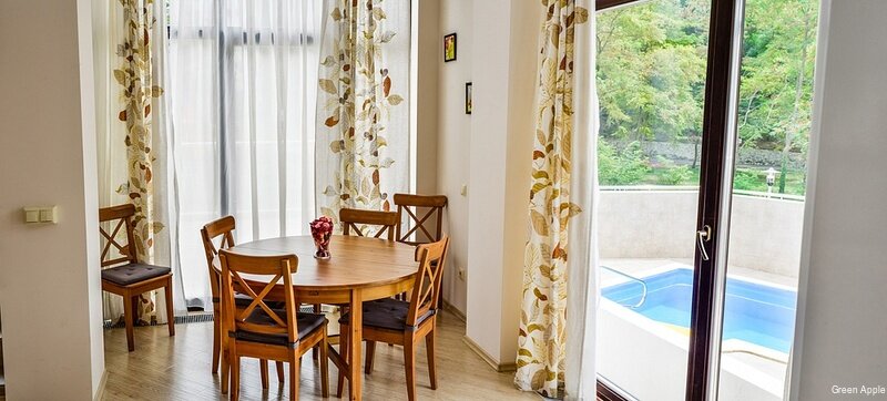 Гостиница Green Apple Небуг-120