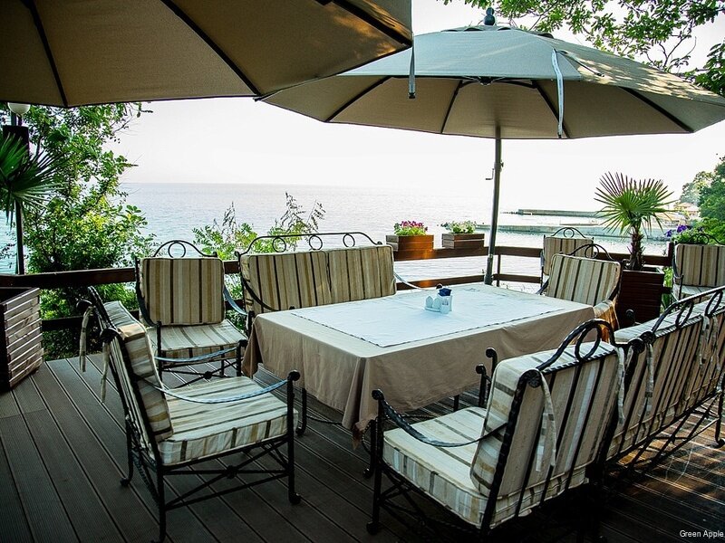 Гостиница Green Apple Небуг-149