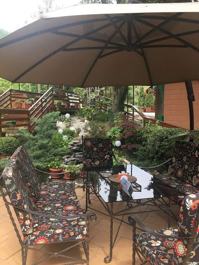 Гостиница Green Apple Небуг-98