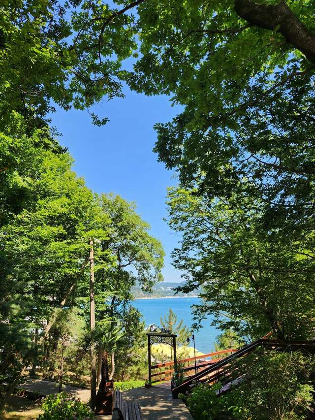 Гостиница Green Apple Небуг-97