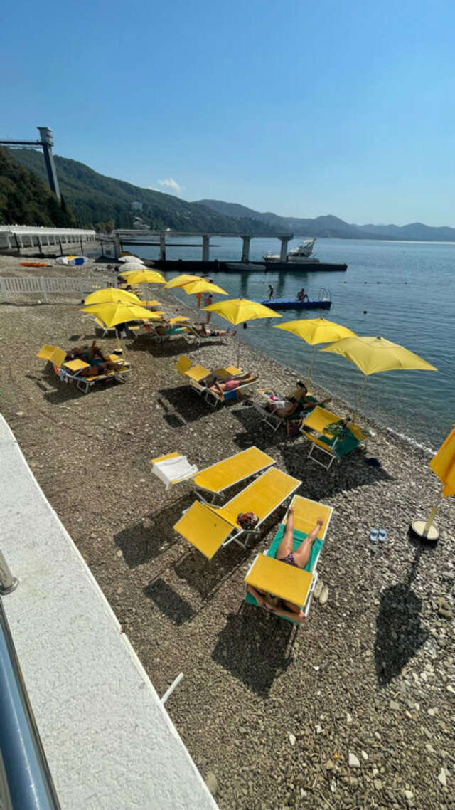 Гостиница Green Apple Небуг-77