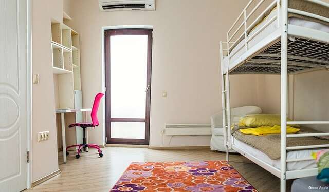 Гостиница Green Apple Небуг-63