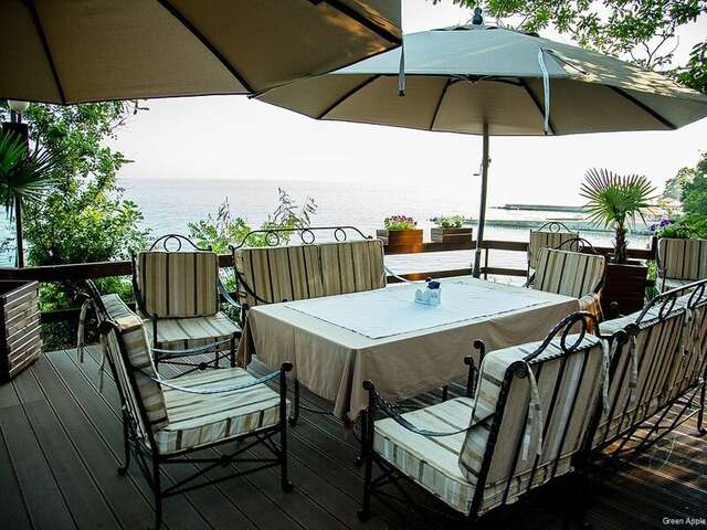 Гостиница Green Apple Небуг-148