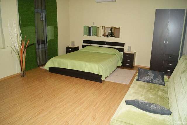 Гостиница Green Apple Небуг-94